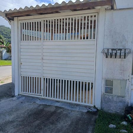 Casa Em Caraguatatuba Praia Massaguacu/Cocanha Екстер'єр фото